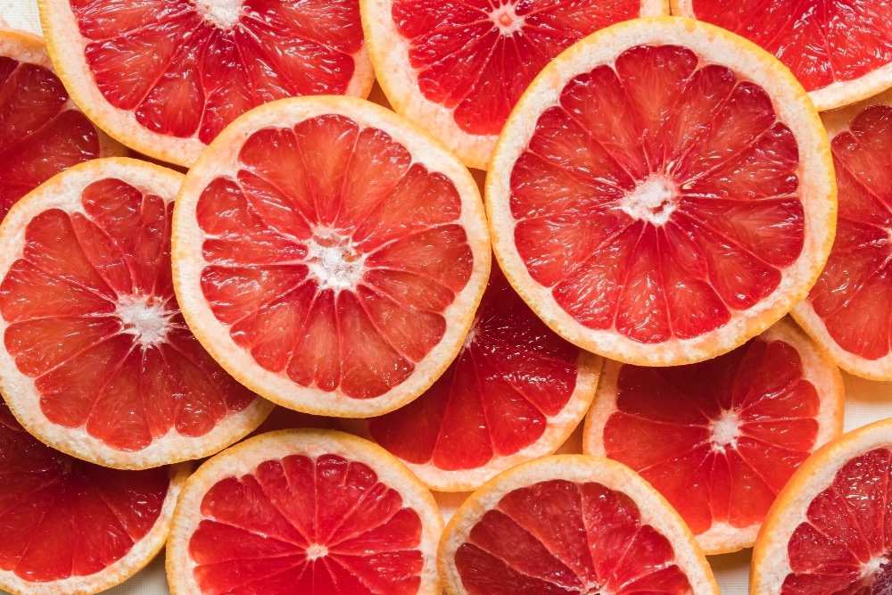 Grapefruits cut into half
