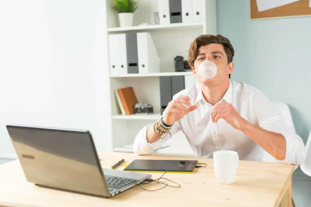 how to improve focus at work by chewing gum