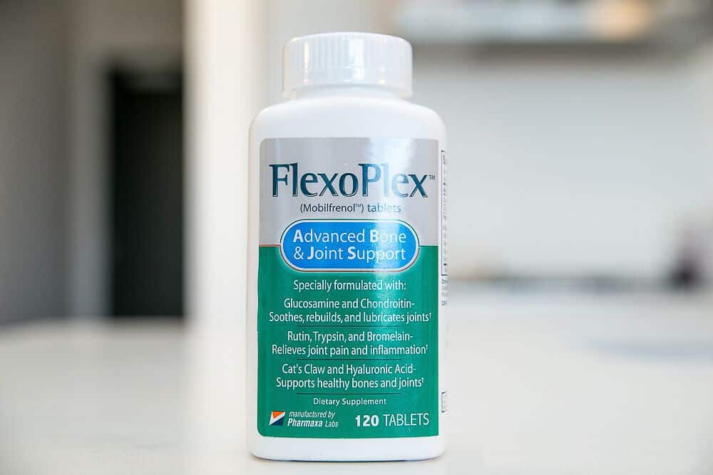 Flexoplex bottle showing advanced bone and joint health supplement in flexoplex reviews