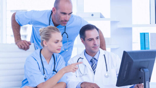 3 nurses, simulation in nursing education