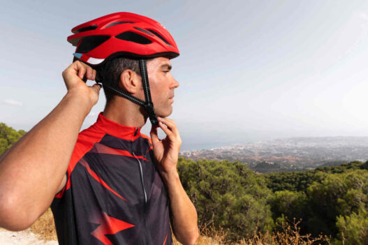 Injury prevention, male with helmet