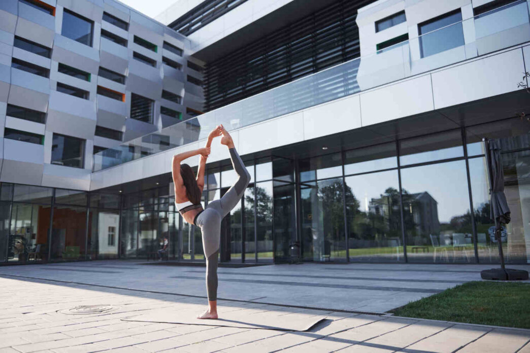 woman exercising in front of a medical weight loss centres