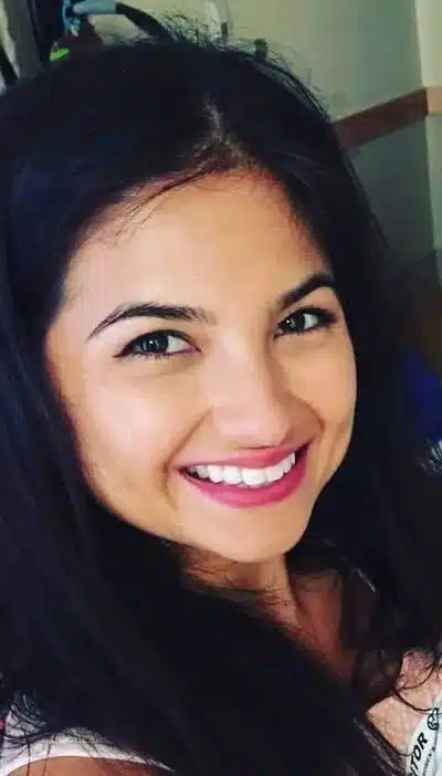 Stephanie A Valez, Healthieyoo author