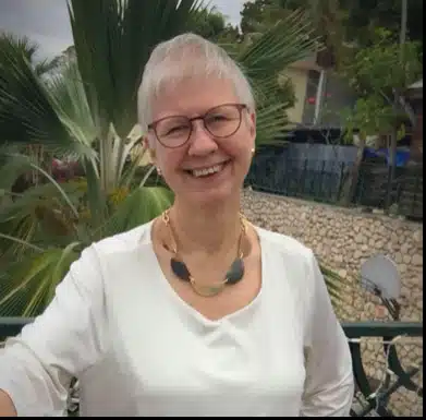 Evelien de Gier, Healthieyoo author